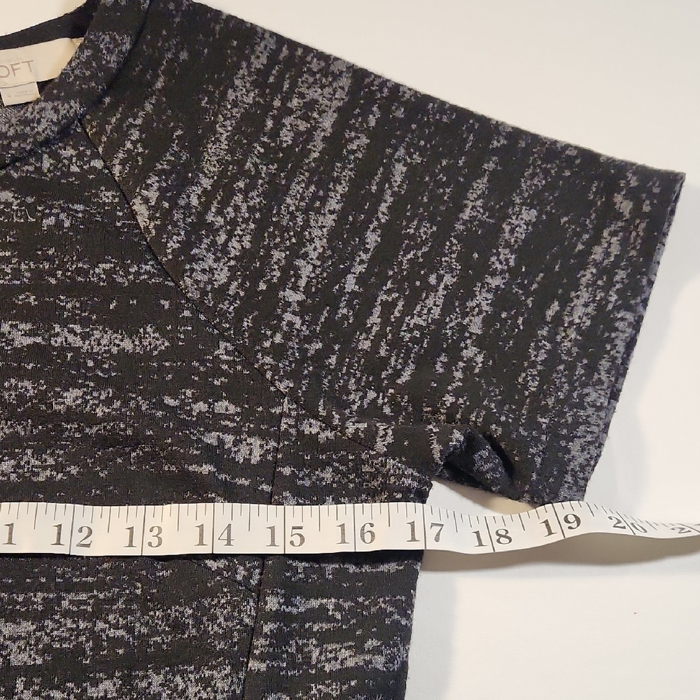 LOFT Black Heathered Short Sleeve Fit & Flare Dress Size 4 Business Casual - Picture 6 of 7